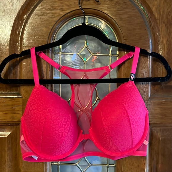 Victoria's Secret Other - Victoria’s Secret - Razorback Demi Bra - Size 38C